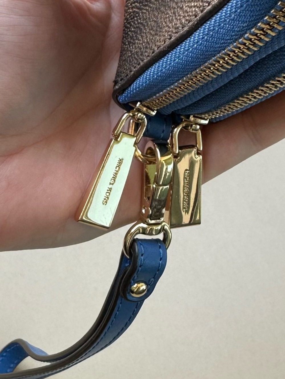 Michael Kors Brown Wallet with Blue Trim and Wristlet - Picture 4 of 11